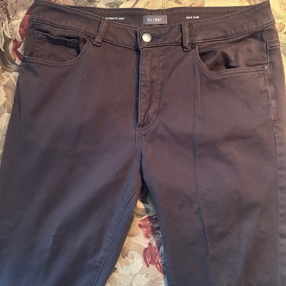 DL1961 Men’s Nick Fit Grey Pants - Picture 1 of 4